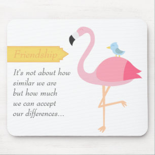 Mousepad Cartoon de Amizade: Flamingo Rosa com Pássaro Azul