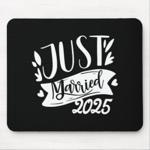 Mousepad Casados Engraçados 2025 Noiva e Noivo Fofos Casam