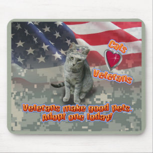 Mousepad Cat Adota Veterano para Amigo ao Longo da Vida