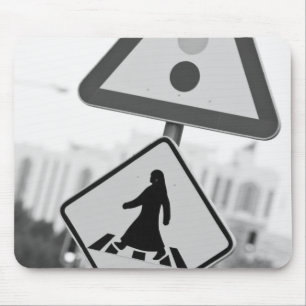 Mousepad Catar, Ad Dawhah, Doha. Pedestre Árabe 2