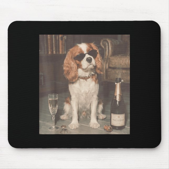 Mousepad Cavalier King Charles Bebendo Champanhe Engraçado (Frente)