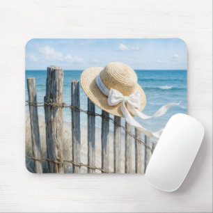 Mousepad Chapéu de Palha de Verão de Mulher na Brisa do Oce