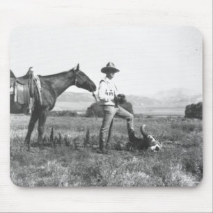 Mousepad Charles Belden com cavalo e crânio