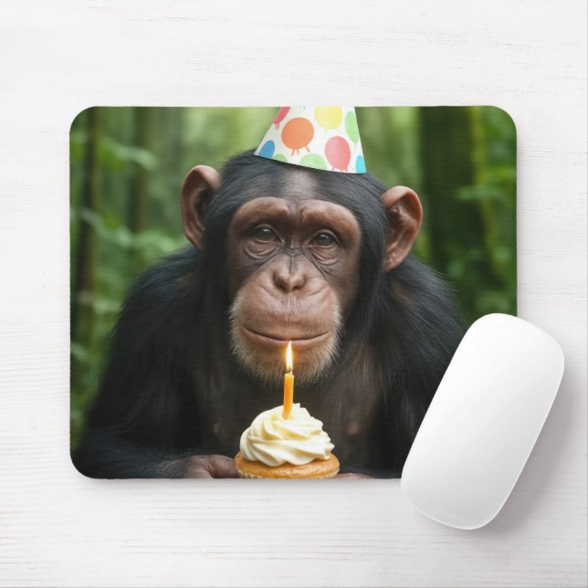 Mousepad Chimpanzé segurando um Cupcake de aniversário (Com mouse)