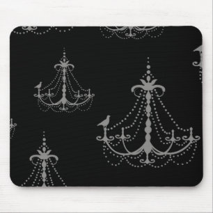 Mousepad cinza prateada e lamaçadora de candelabro a preto
