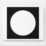 Mousepad Círculo preto-branco, Design geométrico simples.<br><div class="desc">Um design geométrico em preto e branco, com um círculo.</div>