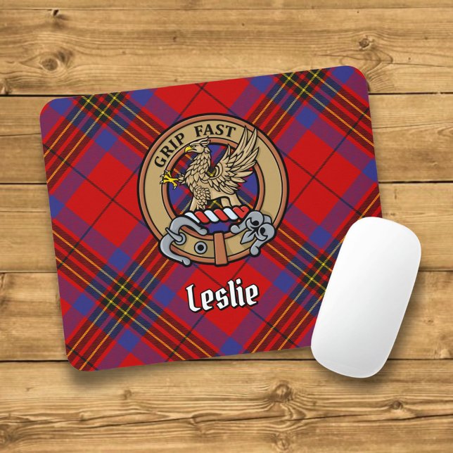 Mousepad Clan Leslie Crest sobre o Red Tartan (Criador carregado)