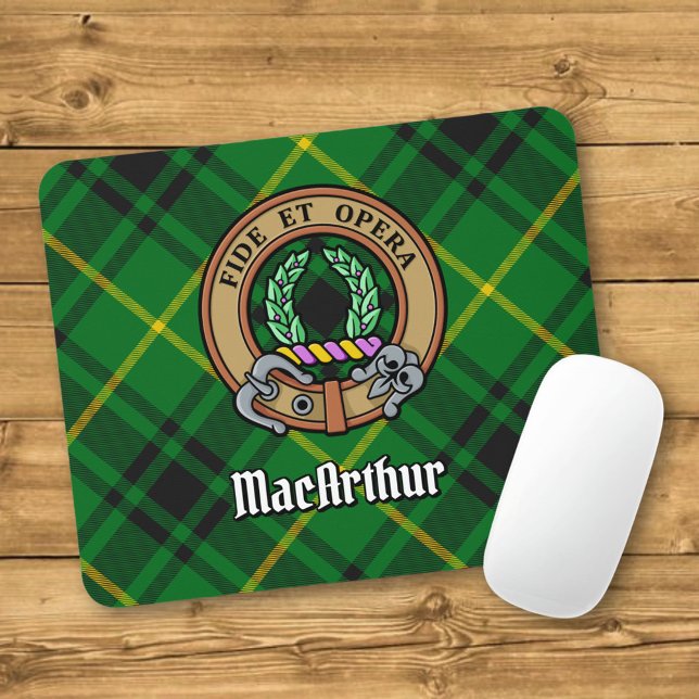 Mousepad Clan MacArthur Crest sobre Tartan (Criador carregado)