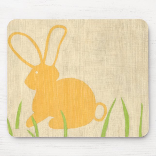 Mousepad Coelhinho Amarelo e Grama Verde por Chariklia Zarr (Frente)