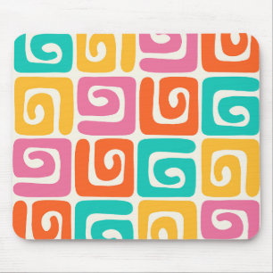 Mousepad Colorido Geométrico Retro com Redemoinhos e Bold V