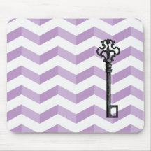 Mousepad com Chevron 3D Violeta e Chave Antiga