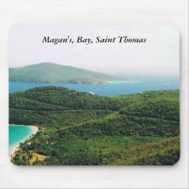 Mousepad com uma cena de Thomas Island Santo