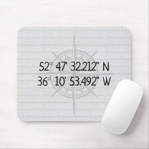 Mousepad Compacte as coordenadas da casa GPS no bloco