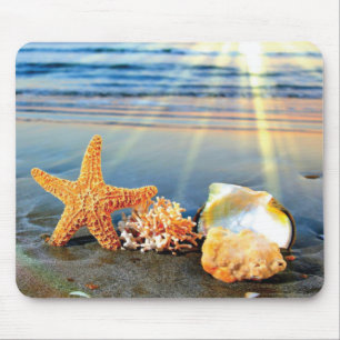Mousepad Conchas marítimas e estrelas-do-mar na praia