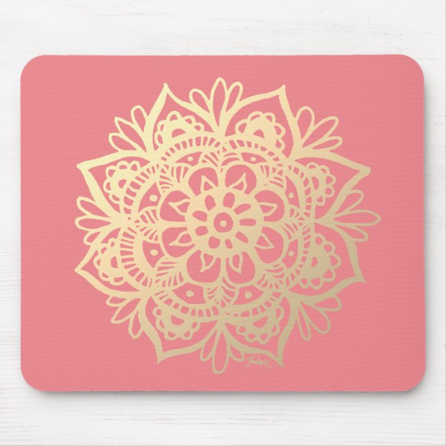 Mousepad Coral rosa e Dourada Flor Mandala (Frente)