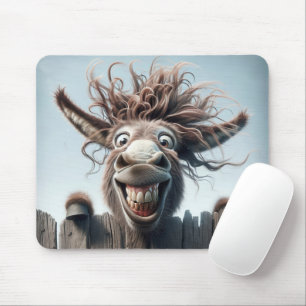 Mousepad Crazy Donkey em uma cerca