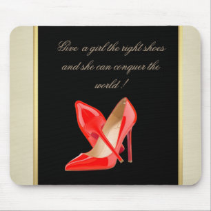 Mousepad Cute Feminino, Saltos Altos Vermelhos - Mensagem M