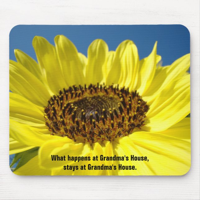 Mousepad da avó o que acontece na casa da avó (Frente)