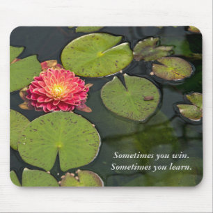Mousepad Dália flutuante na lagoa