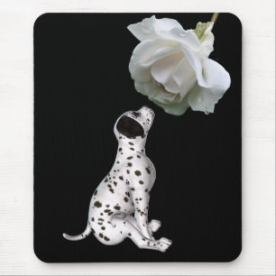 Mousepad Dalmaciana Puppy E Rosa Branca