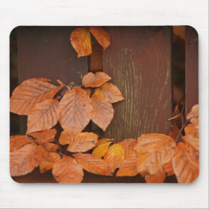 Mousepad de Folhas Vermelhas
