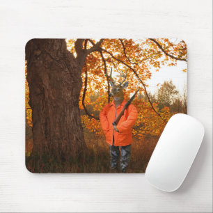 Mousepad Deer Hunter In Woods