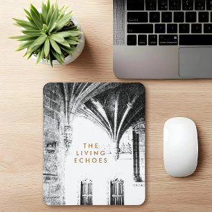 Mousepad Desenho da arquitetura gótica em preto e branco