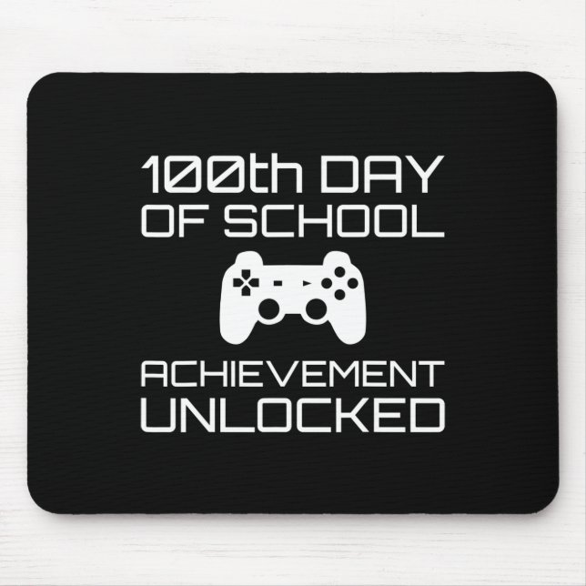 Mousepad Dia da Escola T- Tee.png (Frente)