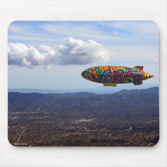 Mousepad Dirigível sobre Woodland Hills (Frente)