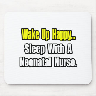 Mousepad Dorme Com Uma Enfermeira Neonatal