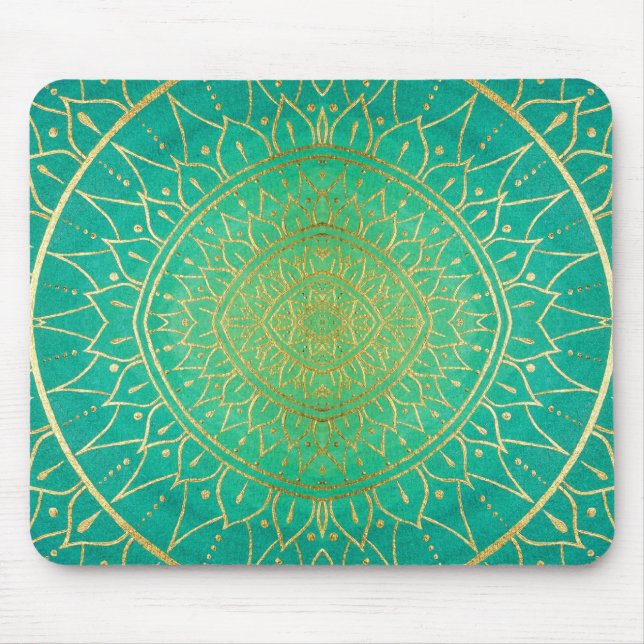 Mousepad Dourada Mão Verde Emerald Desenhando Mandala (Frente)