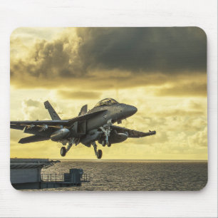 Mousepad Ea18g Caça-rosnador lançando-se a jato de transp