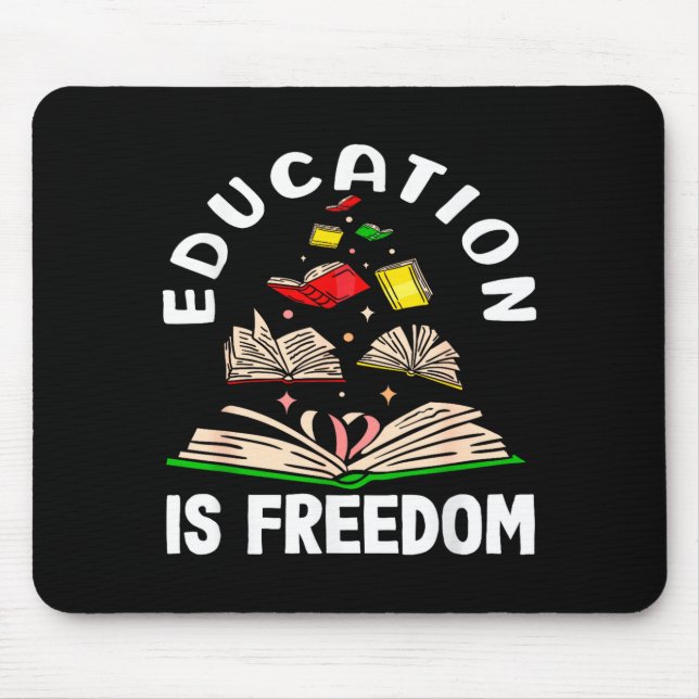 Mousepad Educação é liberdade mês da história negra  (Frente)