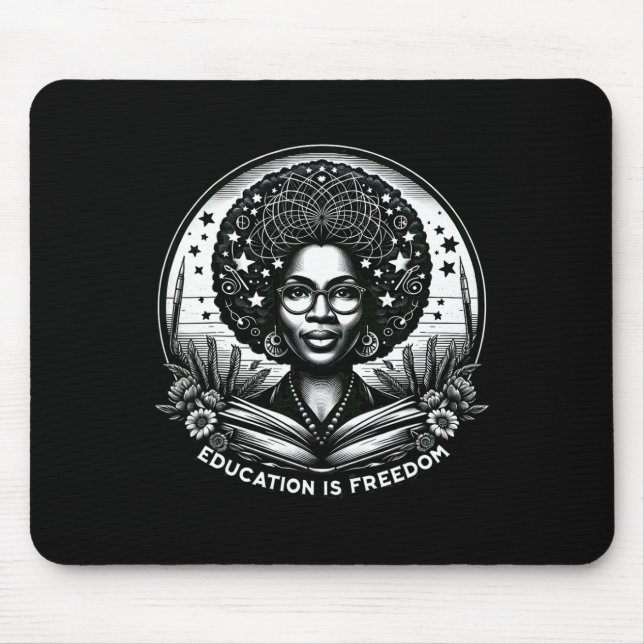 Mousepad Educação é Liberdade, professor negro ganha preto (Frente)