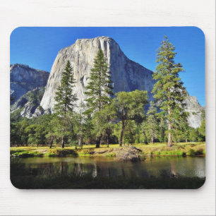 Mousepad EL Capitan e rio de Merced no parque de Yosemite
