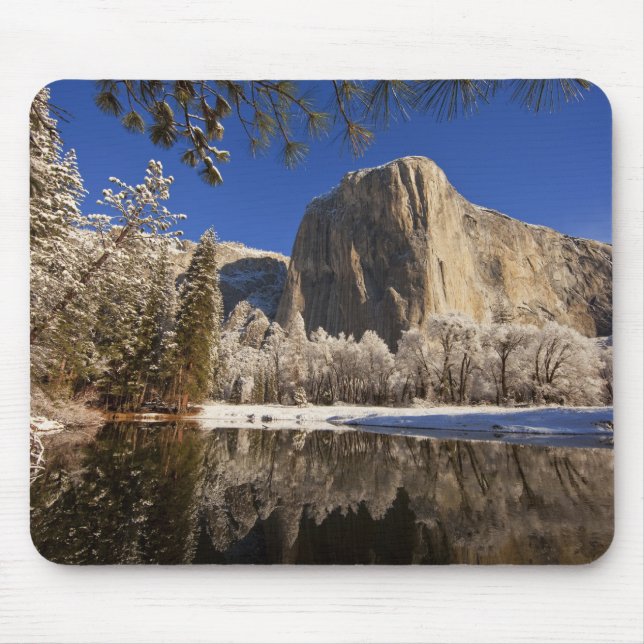 Mousepad El Capitan reflete no rio Merced em (Frente)
