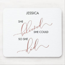 Ela Acreditava Que Podia Então Personalizou O Nome