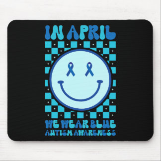 Mousepad Em abril, Vestimos Awarenes Azuis De Autismo Retro