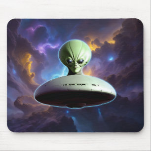 Mousepad Encontro Galáctico: Aventura OVNI Cabeça de Aliení
