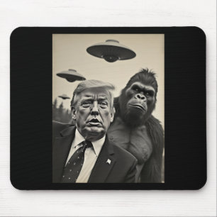 Mousepad Engraçado Trump Bigfoot Selfie Com Alienígena Estr