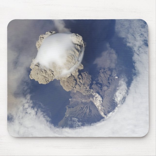 Mousepad Erupção do vulcão Sarychev (Frente)