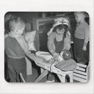 Mousepad Escola de cuidados: os anos 40