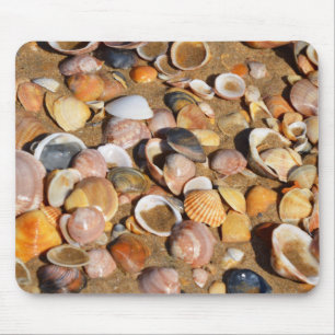 Mousepad Escudos em um Sandy Beach   a Andaluzia, espanha