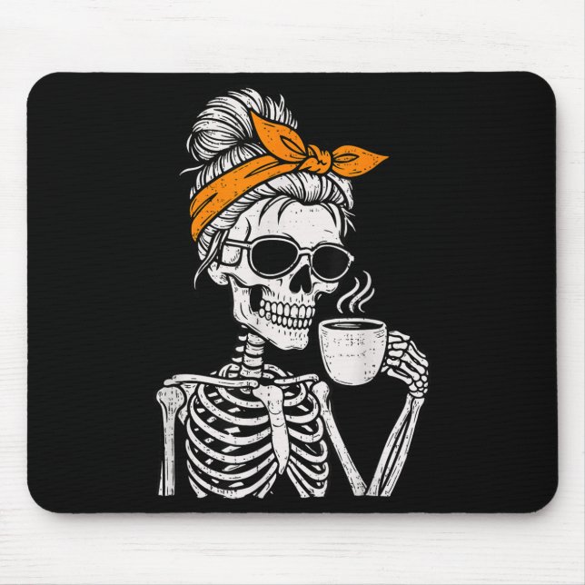 Mousepad Esqueleto Chignon Desarrumado Bebendo Café Fantasi (Frente)