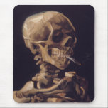 Mousepad Esqueleto de Van Gogh com Cigarro queimado<br><div class="desc">O "crânio de um esqueleto com cigarro queimado" de Van Gogh. 1885-86. Este é um artigo inicial feito como estudo na Academia Real de Belas Artes na Bélgica.</div>
