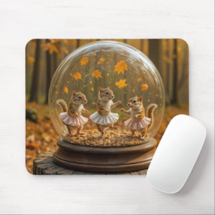 Mousepad  Esquilos Dançando em um Globo de Vidro
