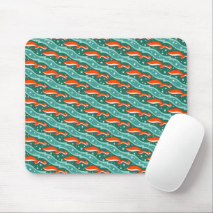 Mousepad Esquilos saltando na neve em uma árvore de Natal