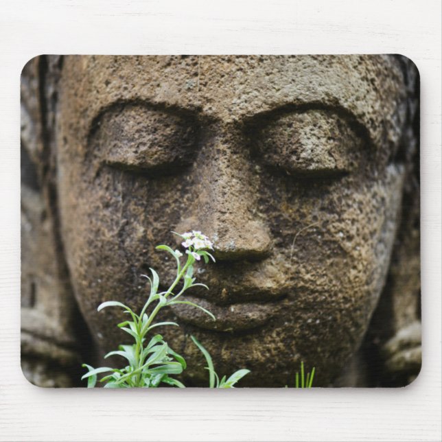 Mousepad Estátua de jardim de pedra com flor (Frente)