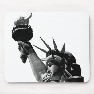 Mousepad Estátua de Liberdade Preta e Branca