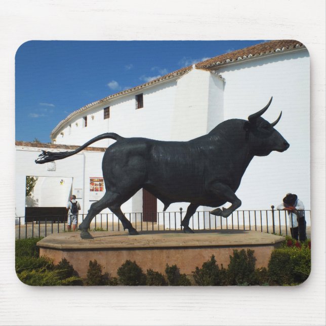 Mousepad Estátua de um touro em Ronda, Espanha (Frente)